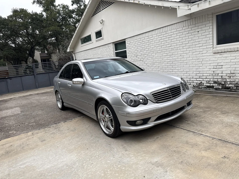 2002 Mercedes-Benz W203 C 30 CDI & C 32 AMG - Image 9 of 31
