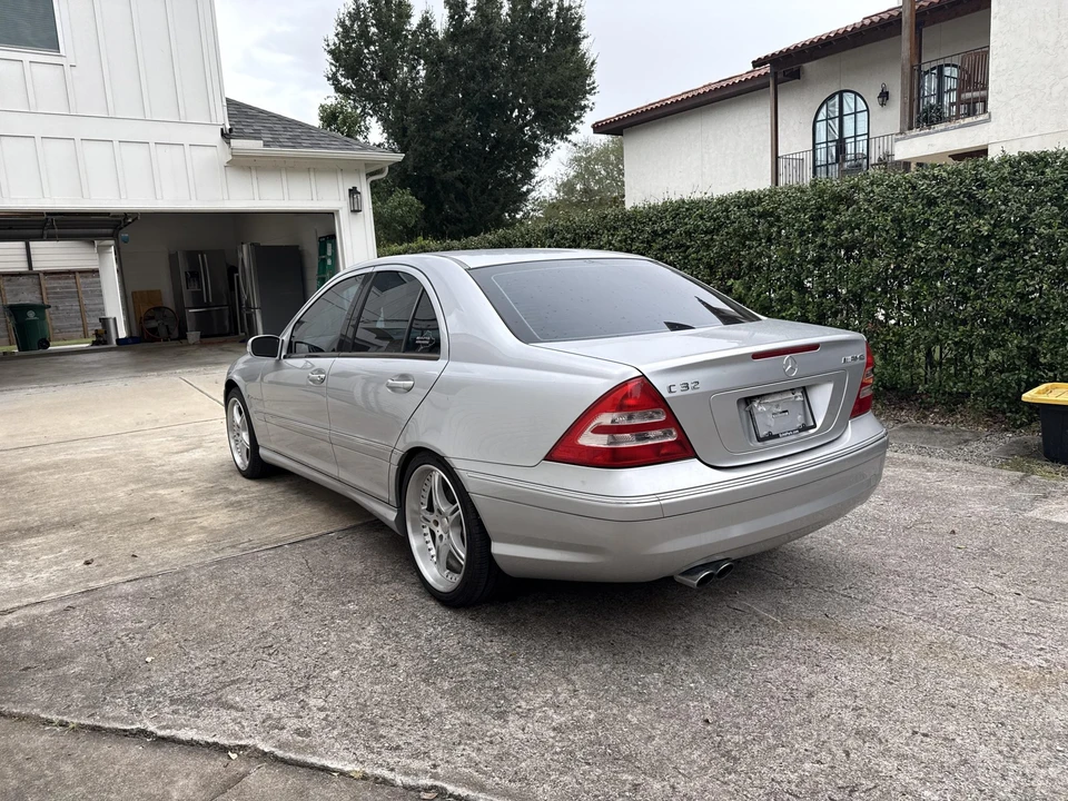 2002 Mercedes-Benz W203 C 30 CDI & C 32 AMG - Image 16 of 31
