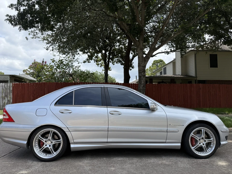 2002 Mercedes-Benz W203 C 30 CDI & C 32 AMG - Image 10 of 31