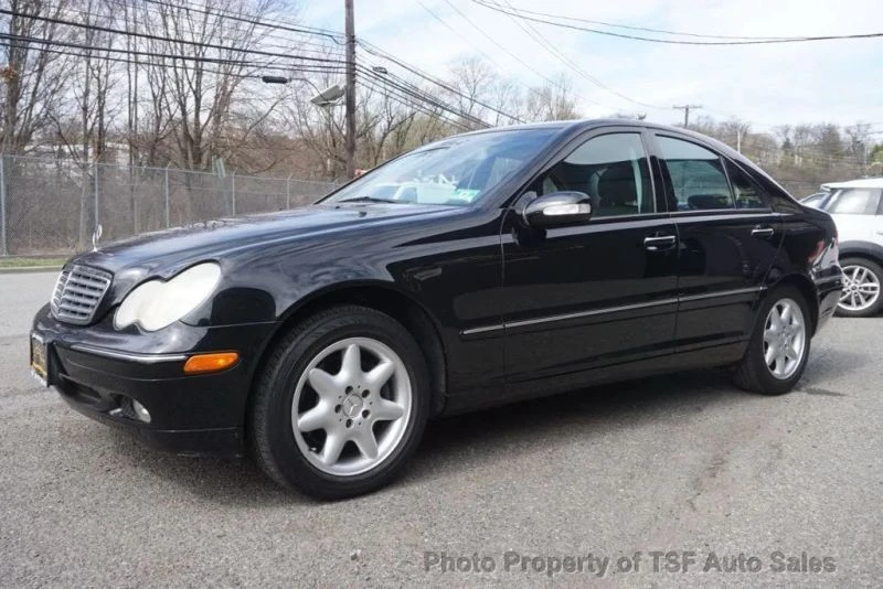 2002 Mercedes-Benz W203 C-Class - Image 3 of 12