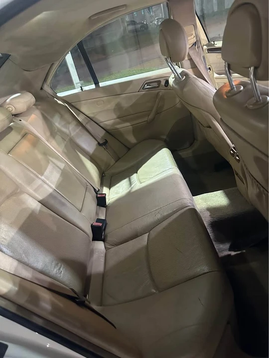2002 Mercedes-Benz W203 C-Class - Image 14 of 17