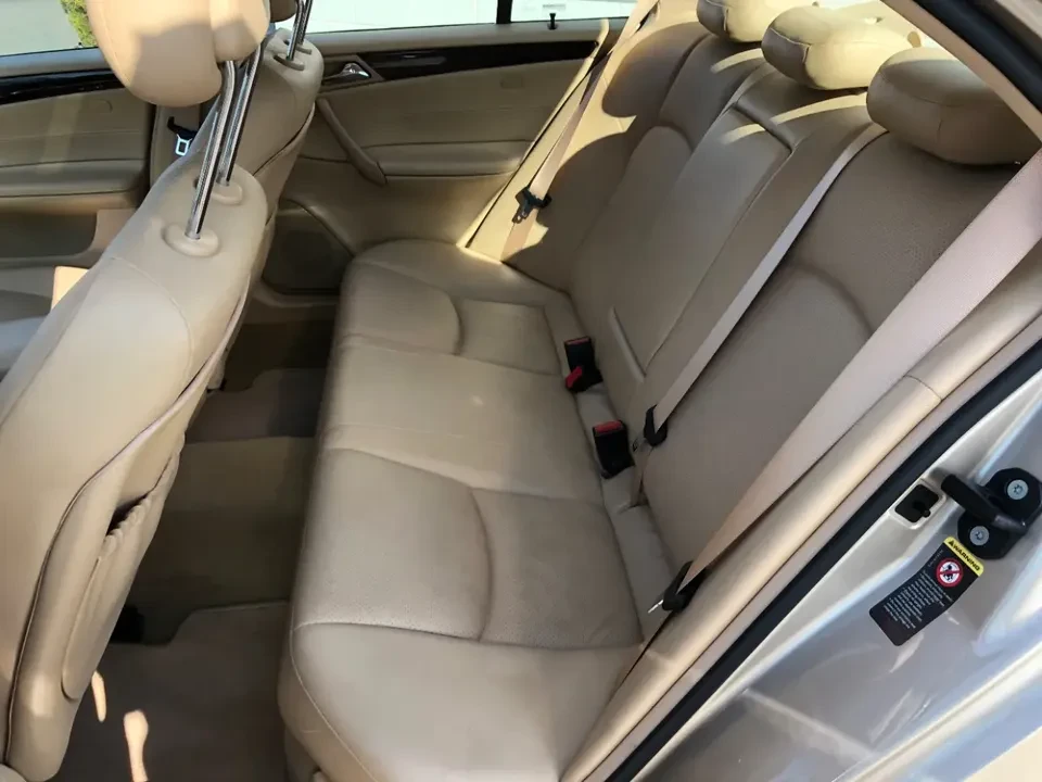 2002 Mercedes-Benz W203 C-Class - Image 10 of 20