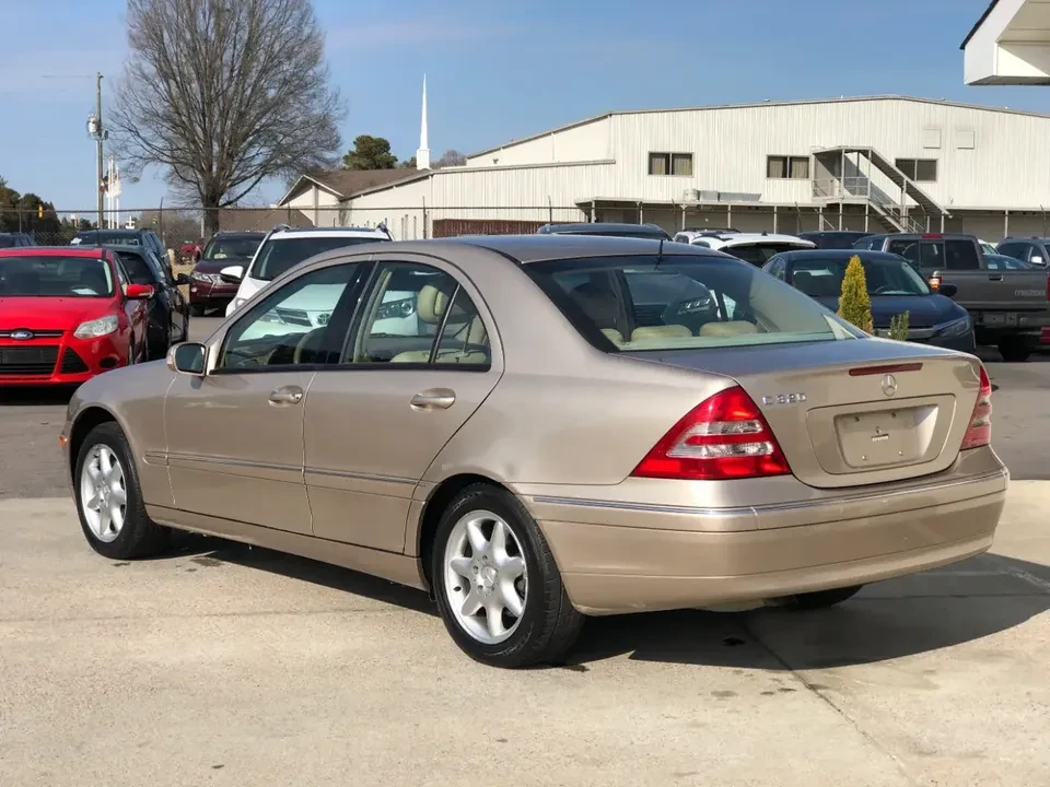 2002 Mercedes-Benz W203 C-Class - Image 3 of 20