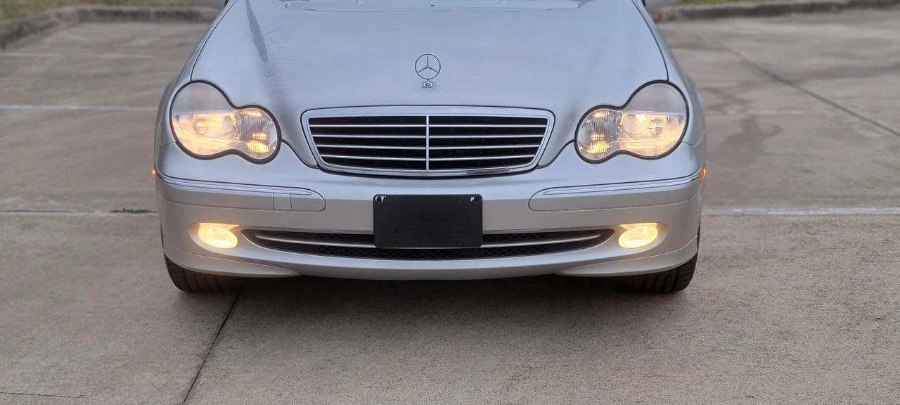 2002 Mercedes-Benz W203 C-Class - Image 22 of 31