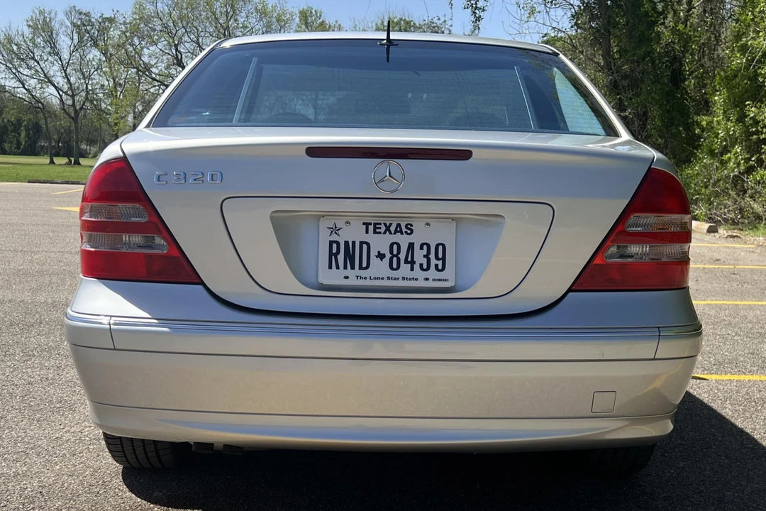 2002 Mercedes-Benz W203 C-Class - Image 5 of 31