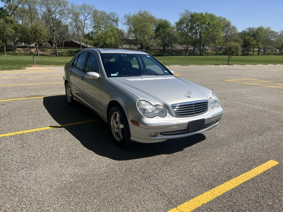 2002 Mercedes-Benz W203 C-Class - Image 19 of 31
