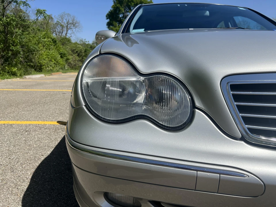 2002 Mercedes-Benz W203 C-Class - Image 20 of 31