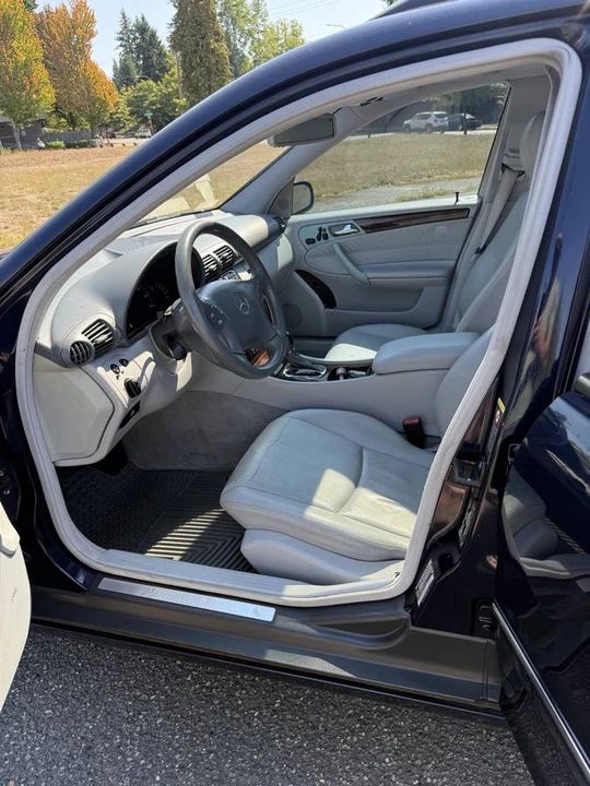 2002 Mercedes-Benz W203 C-Class - Image 17 of 20