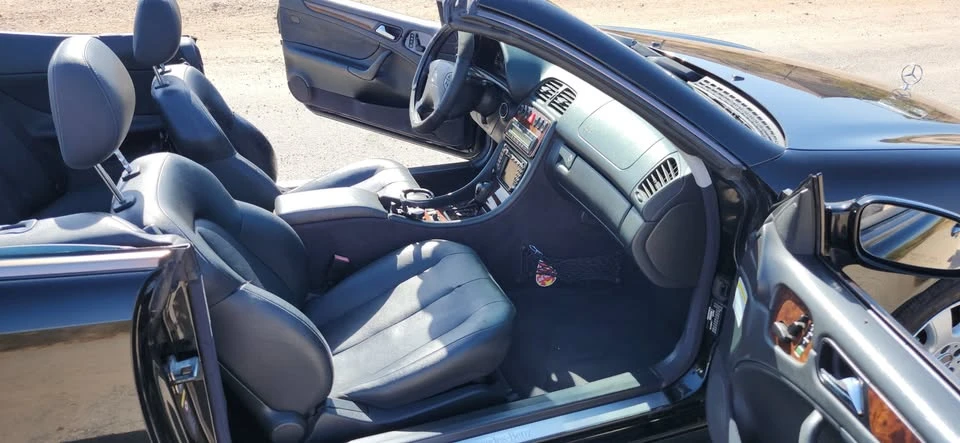 2002 Mercedes-Benz CLK-Class - Image 9 of 17
