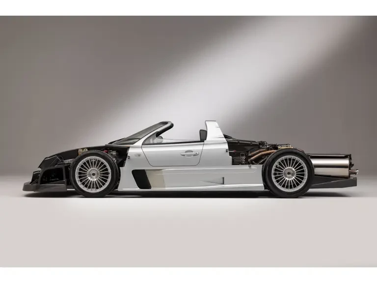 2002 Mercedes-Benz CLK GTR - Image 7 of 31