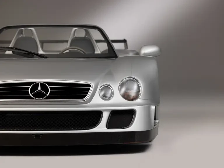 2002 Mercedes-Benz CLK GTR - Image 13 of 31