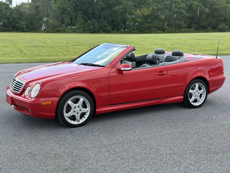 2002 Mercedes-Benz C208/A208 CLK 55 AMG - Image 2 of 31