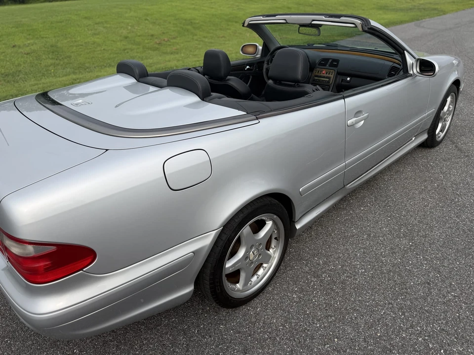 2002 Mercedes-Benz C208/A208 CLK 55 AMG - Image 24 of 31
