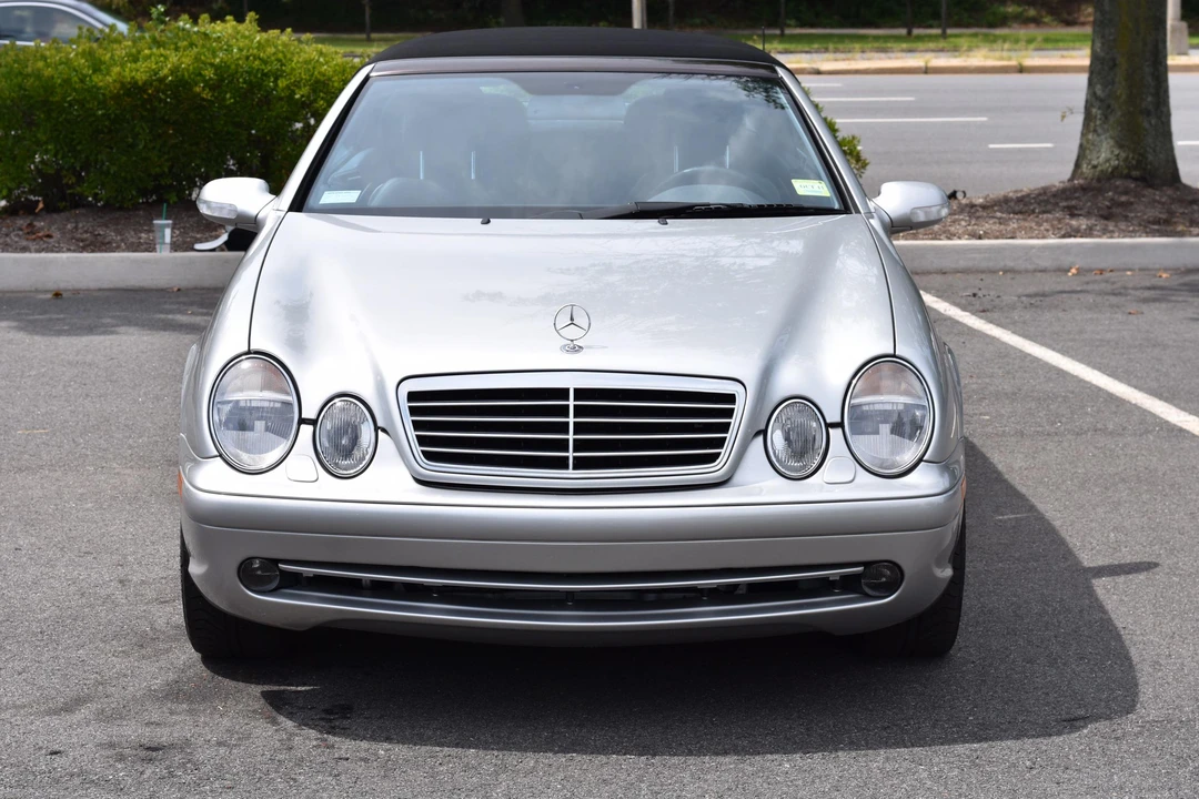 2002 Mercedes-Benz C208/A208 CLK 55 AMG - Image 4 of 31