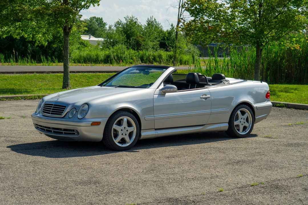 2002 Mercedes-Benz C208/A208 CLK 55 AMG - Image 2 of 31