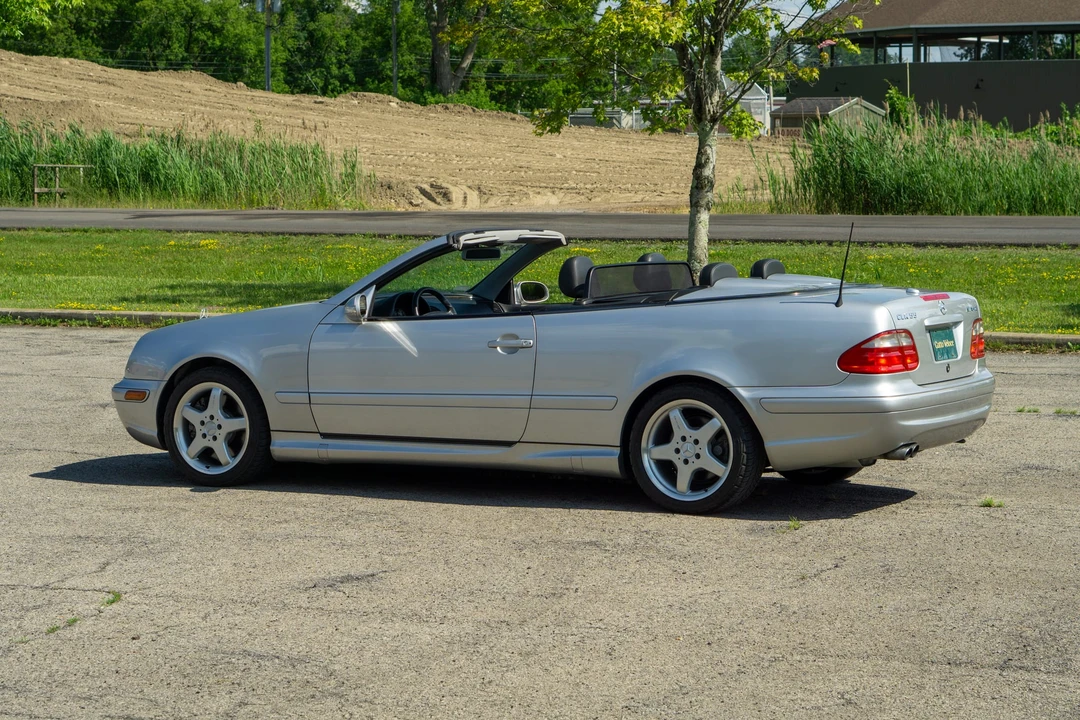 2002 Mercedes-Benz C208/A208 CLK 55 AMG - Image 25 of 31