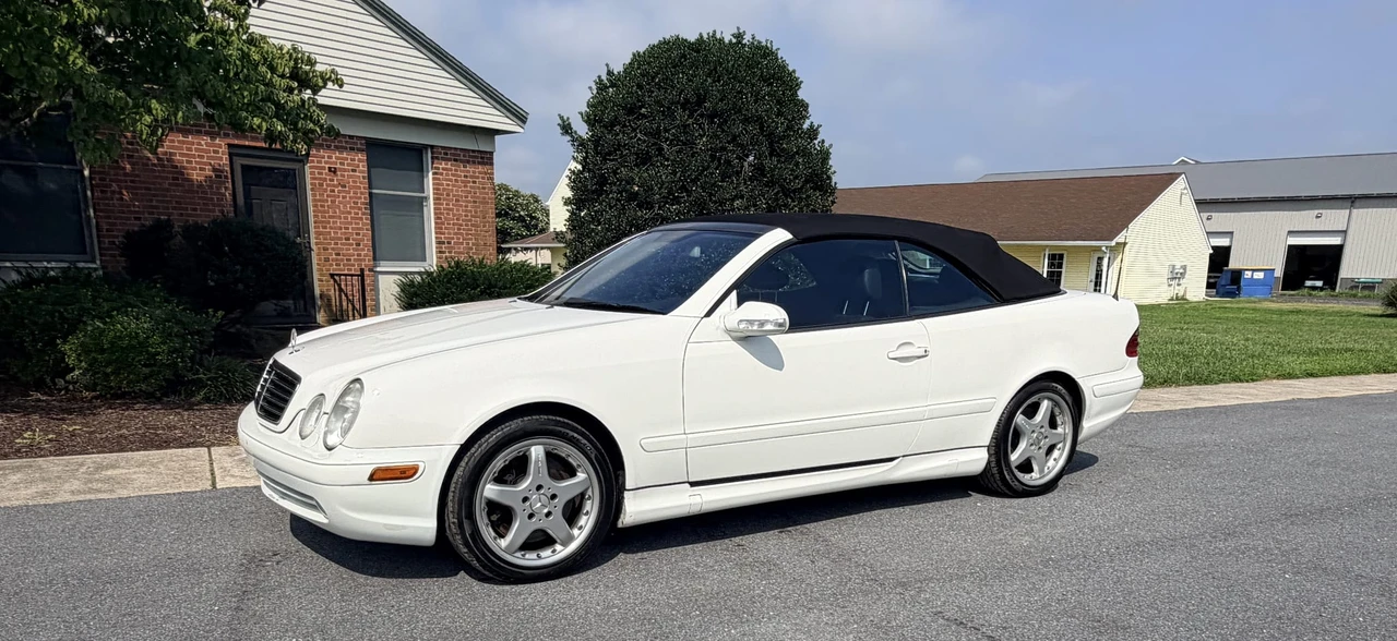 2002 Mercedes-Benz C208/A208 CLK 55 AMG - Image 2 of 31
