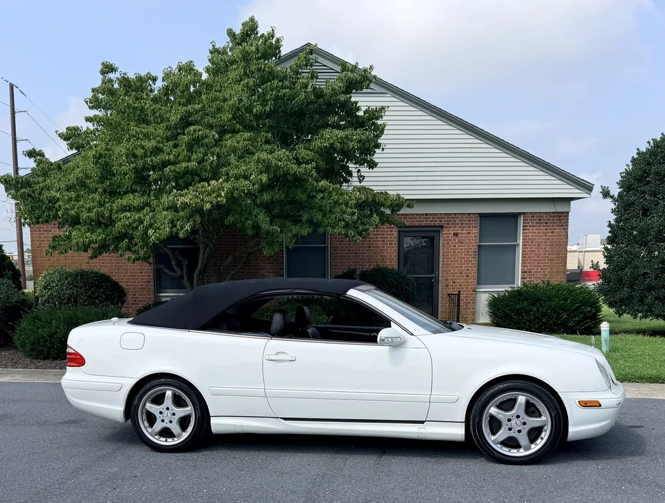 2002 Mercedes-Benz C208/A208 CLK 55 AMG - Image 18 of 31