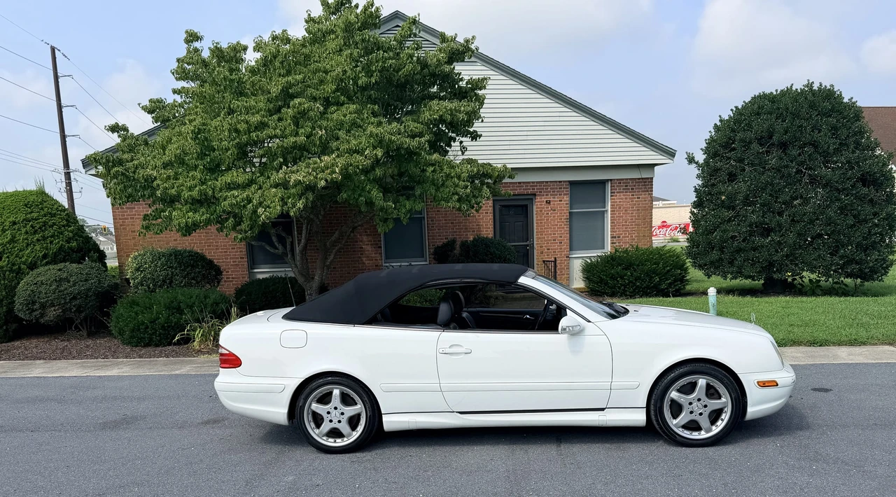 2002 Mercedes-Benz C208/A208 CLK 55 AMG - Image 19 of 31