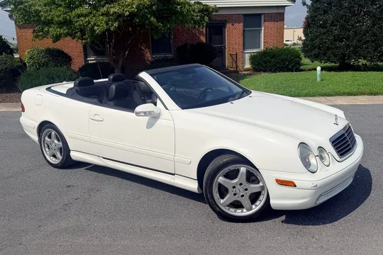 2002 Mercedes-Benz CLK55 AMG Cabriolet