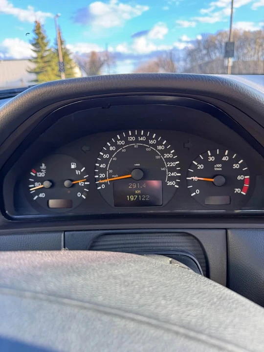 2002 Mercedes-Benz W210 E-Class - Image 9 of 9