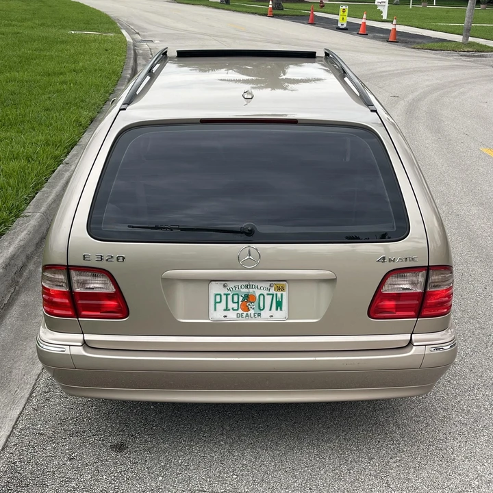 2002 Mercedes-Benz W210 E-Class - Image 10 of 12