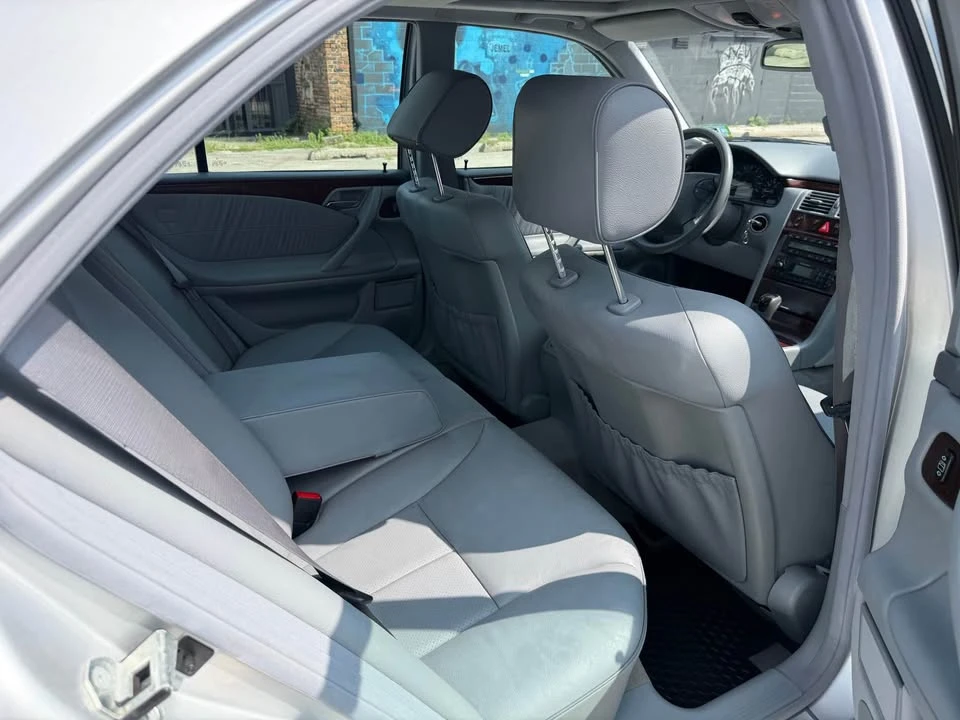 2002 Mercedes-Benz W210 E-Class - Image 12 of 17