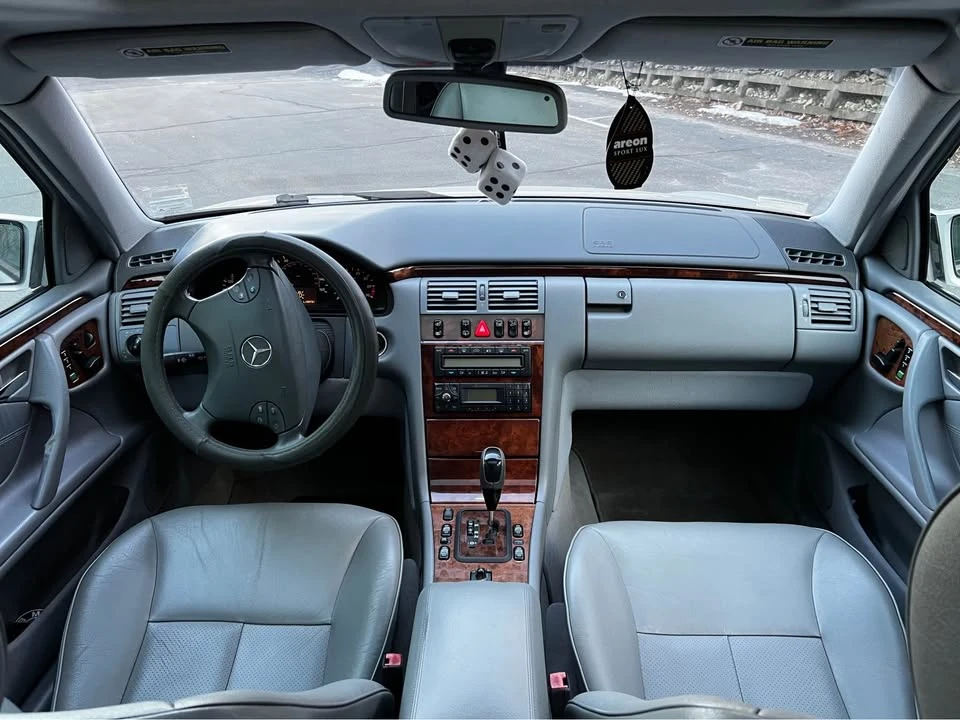 2002 Mercedes-Benz W210 E-Class - Image 12 of 18