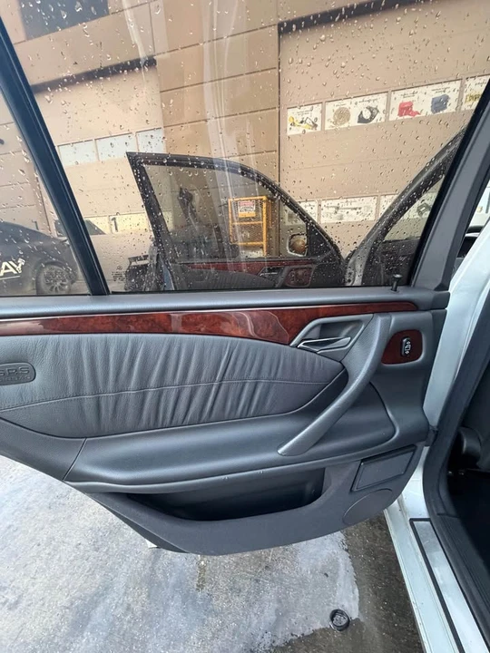 2002 Mercedes-Benz W210 E-Class - Image 10 of 17