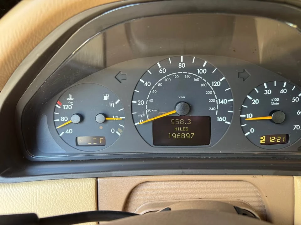 2002 Mercedes-Benz W210 E-Class - Image 9 of 16