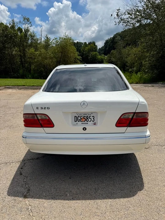 2002 Mercedes-Benz W210 E-Class - Image 4 of 16