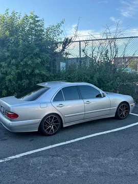 2002 Mercedes-Benz E-Class E 320 Sedan 4D