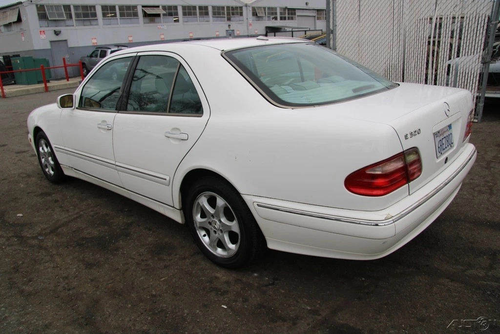 2002 Mercedes-Benz W210 E-Class - Image 4 of 21
