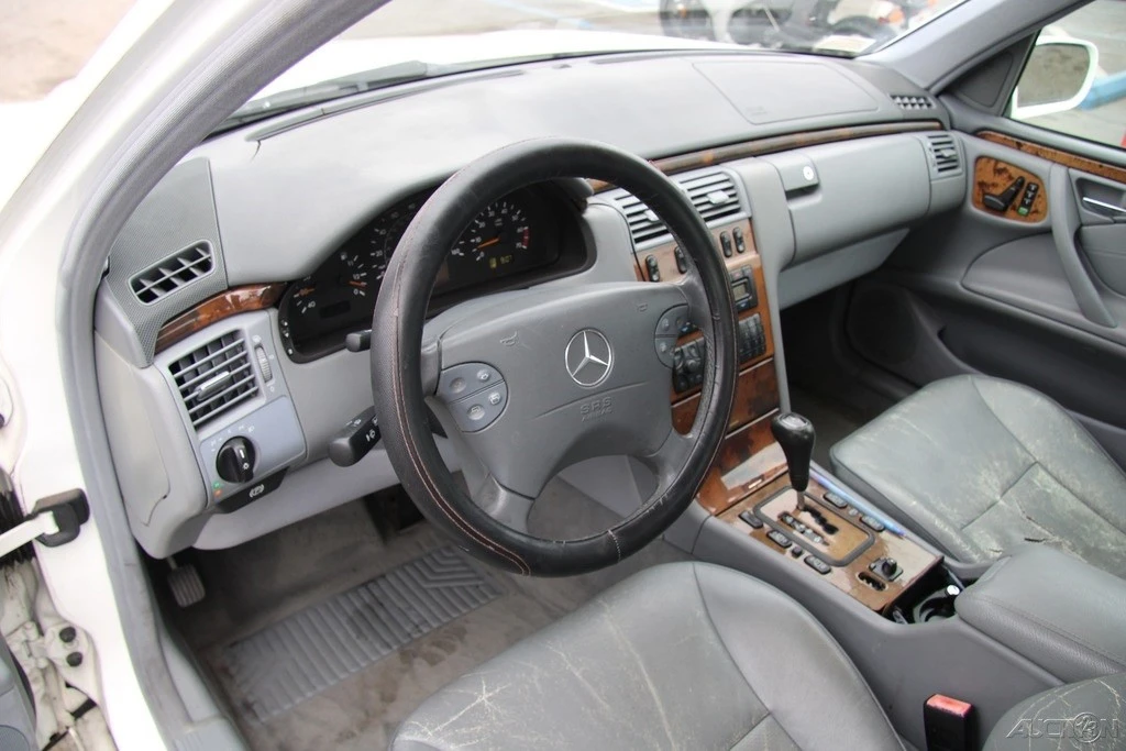 2002 Mercedes-Benz W210 E-Class - Image 15 of 21