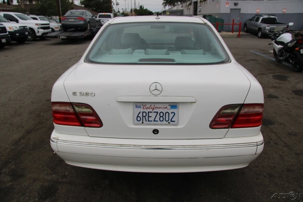 2002 Mercedes-Benz W210 E-Class - Image 5 of 21