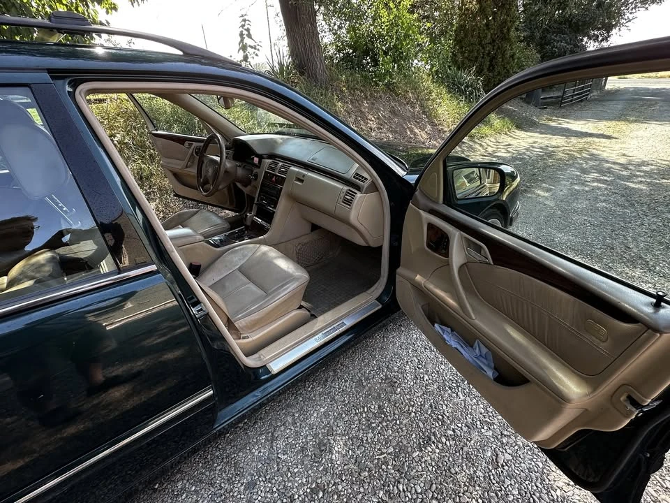 2002 Mercedes-Benz W210 E-Class - Image 12 of 16