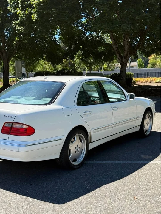 2002 Mercedes-Benz W210 E-Class - Image 2 of 13