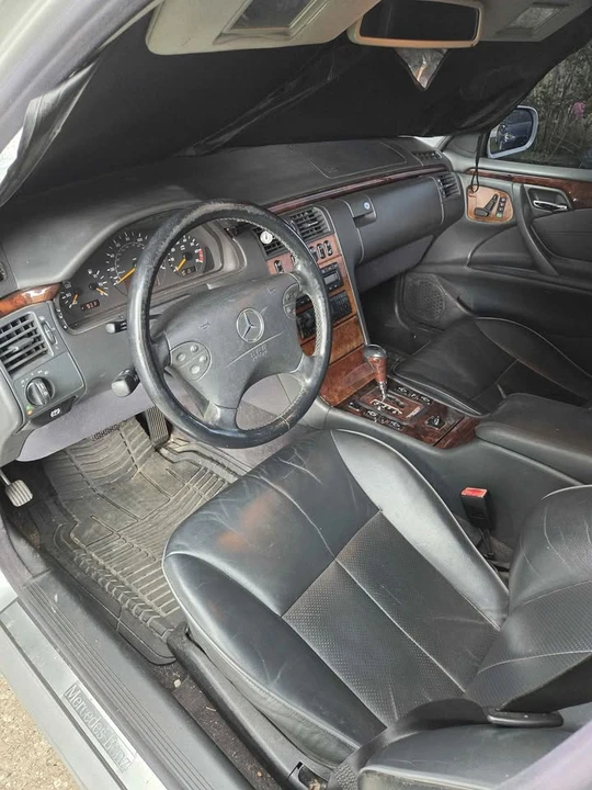 2002 Mercedes-Benz W210 E-Class - Image 9 of 10