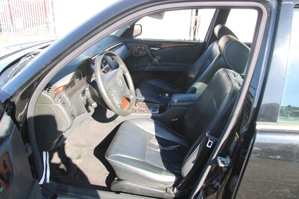 2002 Mercedes-Benz W210 E-Class - Image 11 of 21