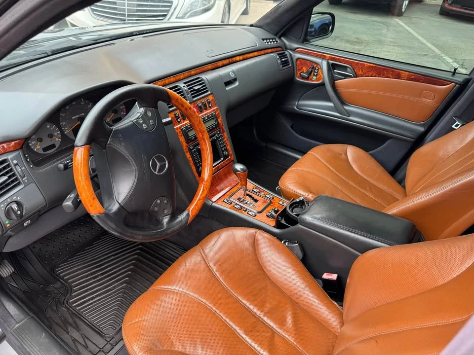 2002 Mercedes-Benz W210 E 36 & E 50 & E 55 & E 60 AMG - Image 6 of 20