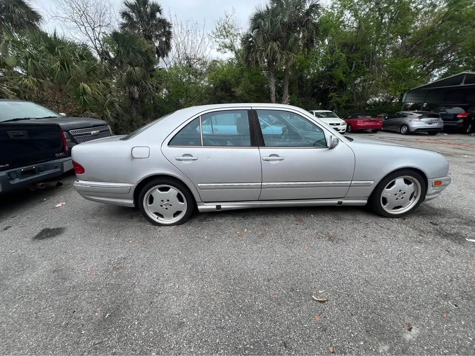 2002 Mercedes-Benz W210 E 36 & E 50 & E 55 & E 60 AMG - Image 6 of 14