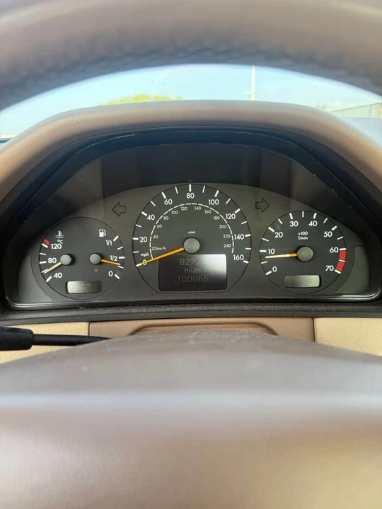 2002 Mercedes-Benz W210 E-Class - Image 12 of 14