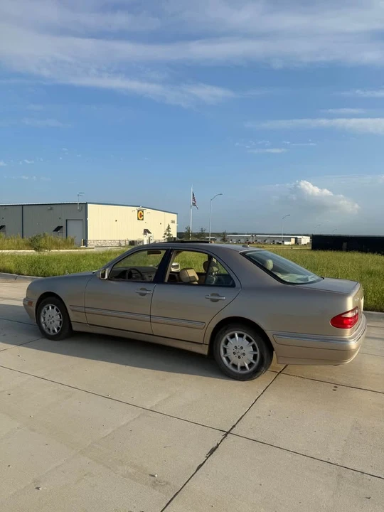 2002 Mercedes-Benz W210 E-Class - Image 4 of 14