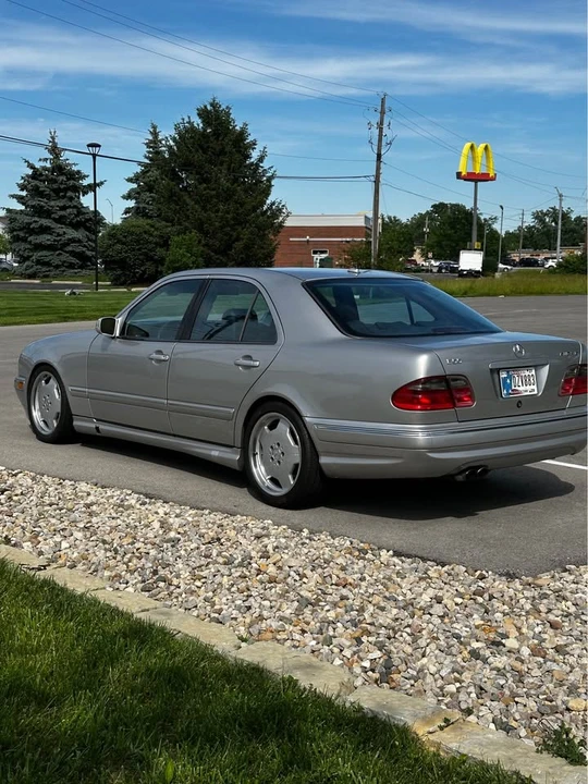 2002 Mercedes-Benz W210 E 36 & E 50 & E 55 & E 60 AMG - Image 2 of 16
