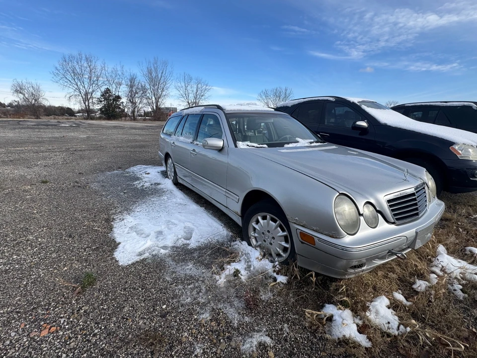 2002 Mercedes-Benz W210 E-Class - Image 2 of 12