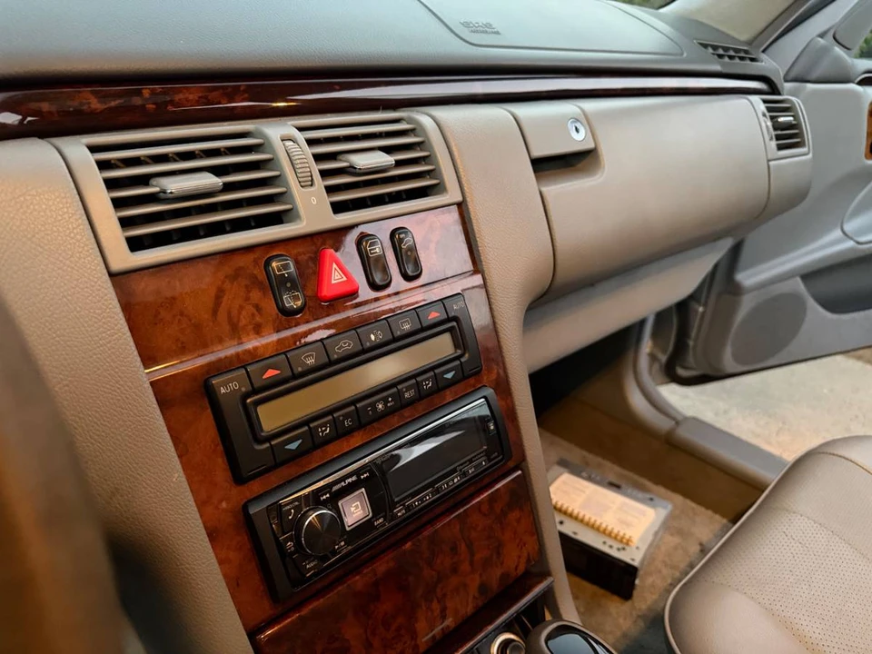 2002 Mercedes-Benz W210 E-Class - Image 17 of 24