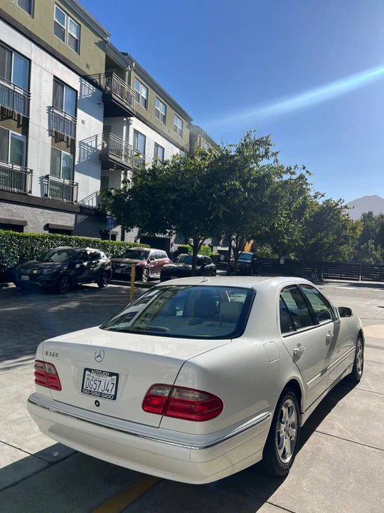 2002 Mercedes-Benz W210 E-Class - Image 8 of 12