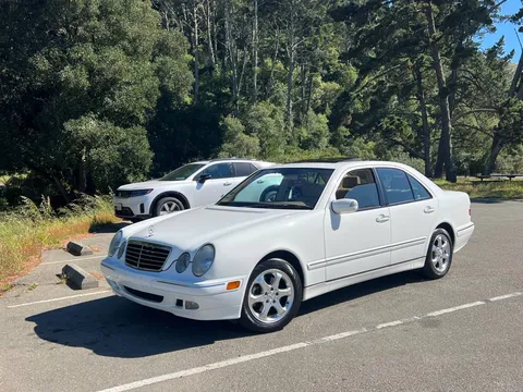 2002 Mercedes-Benz E320