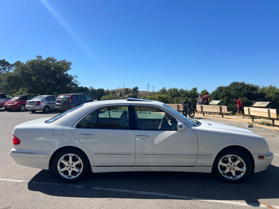 2002 Mercedes-Benz W210 E-Class - Image 11 of 12