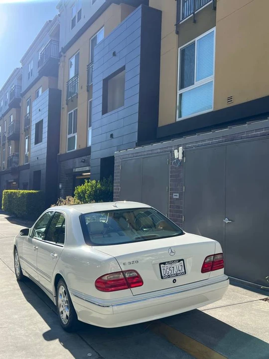 2002 Mercedes-Benz W210 E-Class - Image 9 of 12